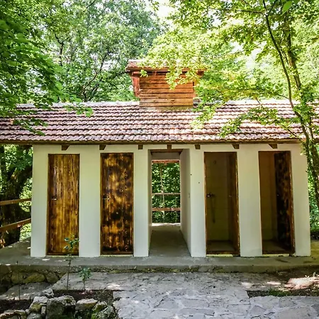 Holiday park Camp Divlja Rijeka *