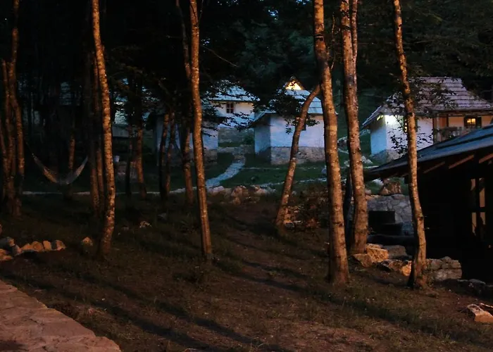Üdülőpark Camp Divlja Rijeka
