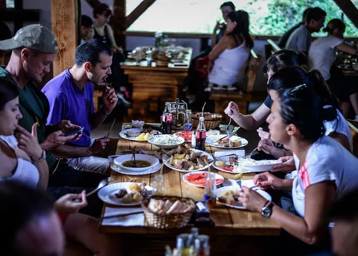 Camp Divlja Rijeka * Hum